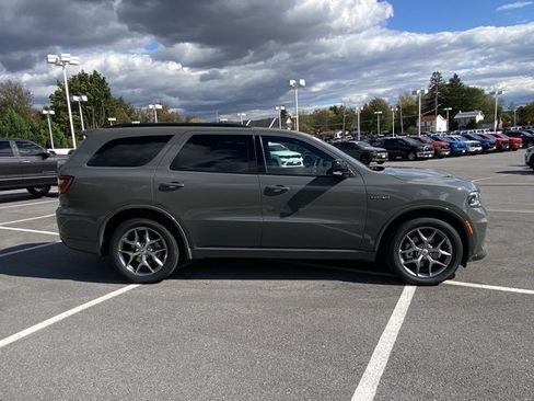 New 2026 Dodge Durango GT image 9