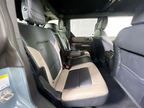 Used 2023 Ford Bronco Wildtrak AWD/4WD image 26
