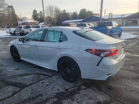 Used 2024 Toyota Camry XSE image 4