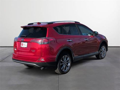 Certified 2017 Toyota RAV4 Limited image 5