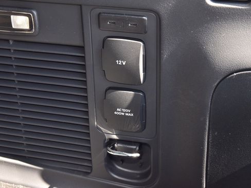 New 2025 Lincoln Navigator L Reserve image 42