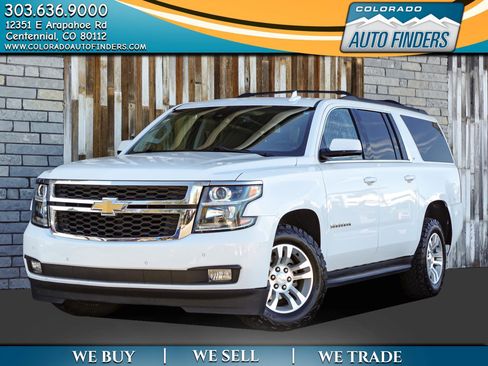 Used 2019 Chevrolet Suburban LT image 1