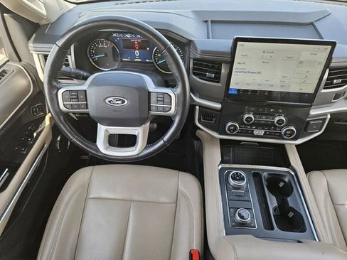 Used 2023 Ford Expedition Max XLT AWD/4WD image 28