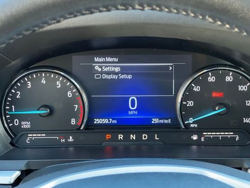 Used 2022 Ford Explorer XLT w/ Equipment Group 202A AWD/4WD image 35