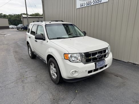 Used 2012 Ford Escape XLT AWD/4WD image 4
