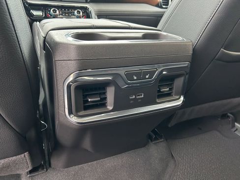 Certified 2025 GMC Sierra 1500 Denali w/ Denali Reserve Package image 36