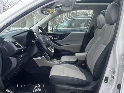 Certified 2023 Subaru Forester Premium image 34