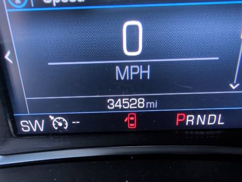 Used 2024 Chevrolet Equinox LT FWD image 17