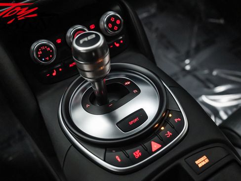 Used 2008 Audi R8 V8 image 48