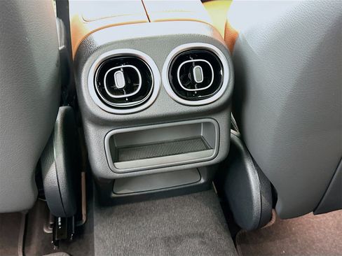 New 2026 Mercedes-Benz GLC 43 AMG 4MATIC image 28