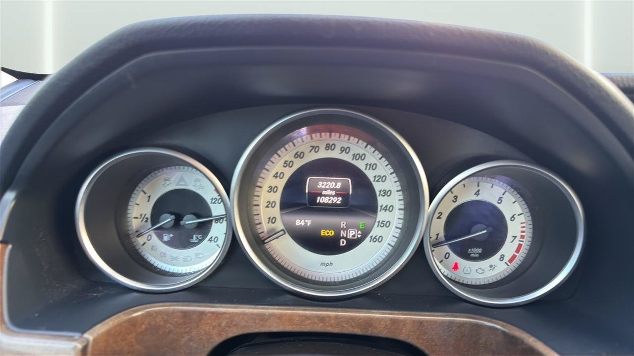 Used 2014 Mercedes-Benz E 350 Sedan image 24