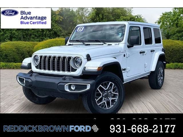 Used 2025 Jeep Wrangler Unlimited Sahara AWD/4WD image 1