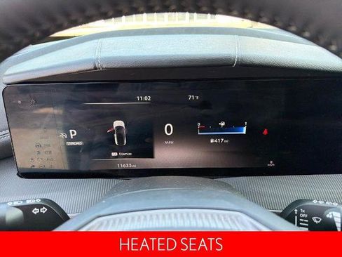 Certified 2025 Nissan Murano SV image 13