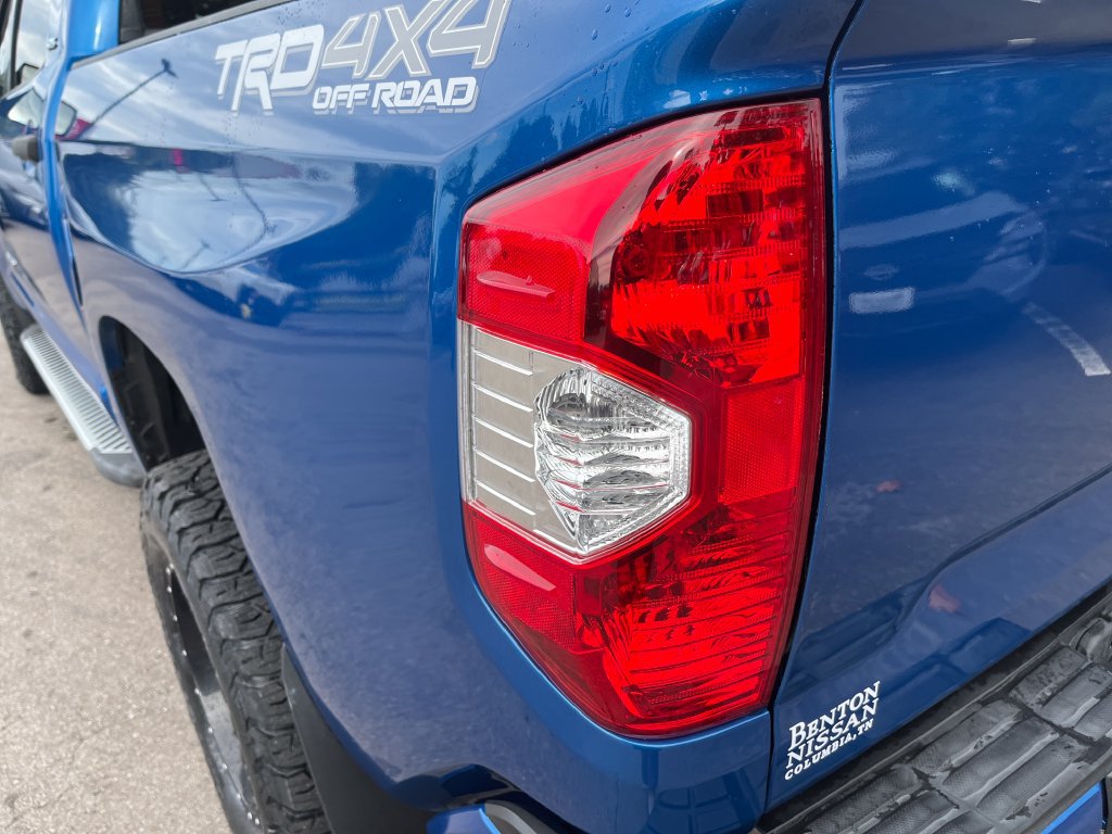 Used 2017 Toyota Tundra SR5 w/ TRD Off Road Package AWD/4WD image 43