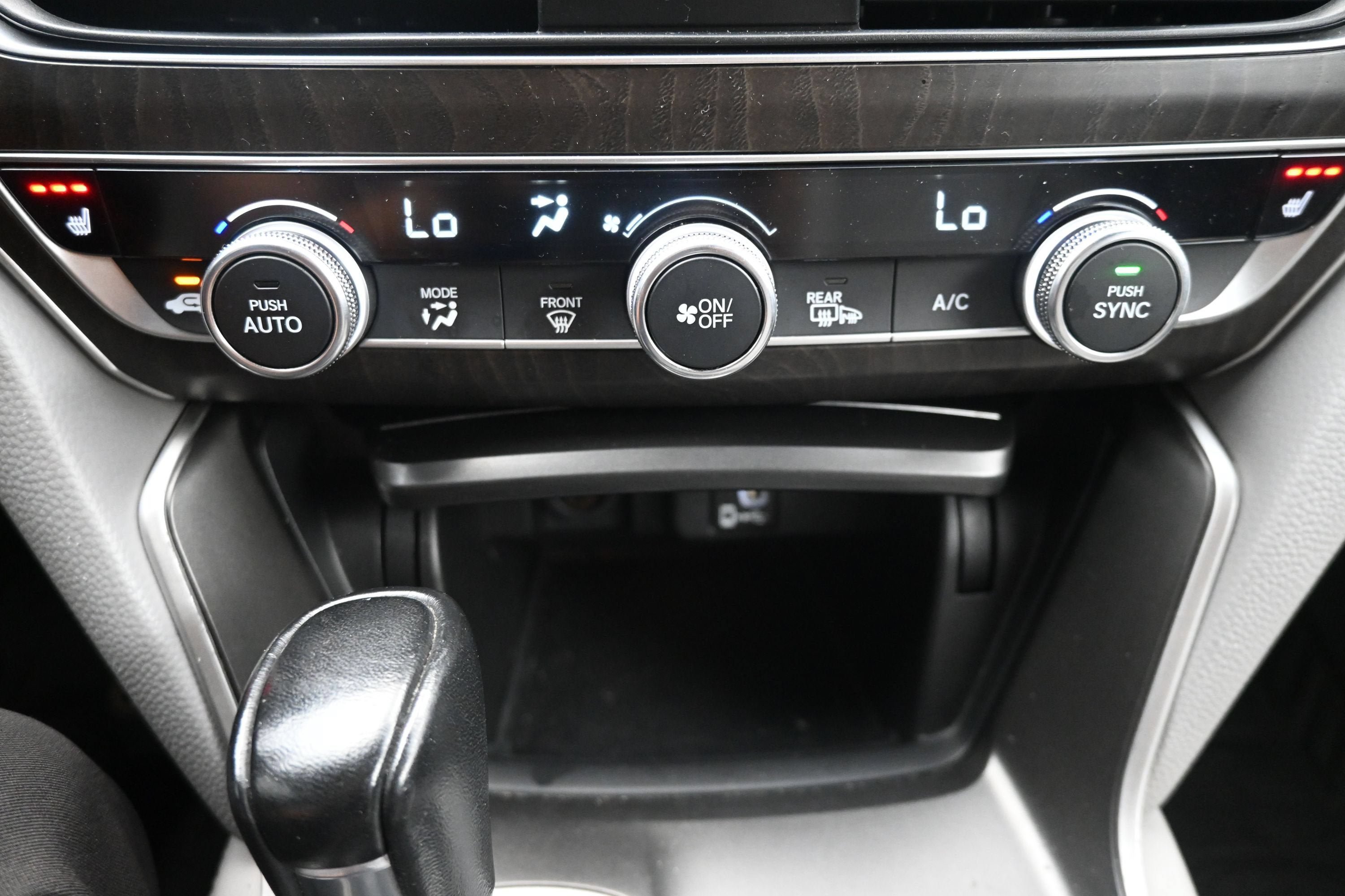 Used 2019 Honda Accord EX-L image 16