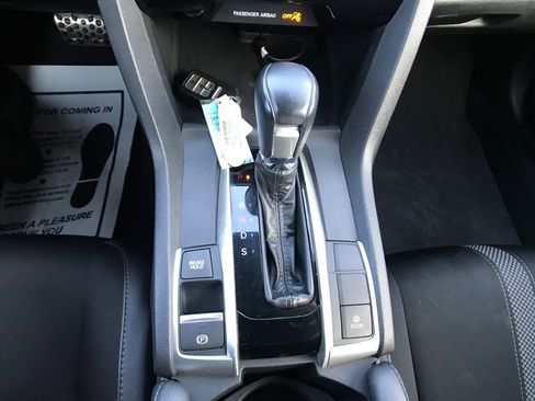 Used 2019 Honda Civic Sport image 18