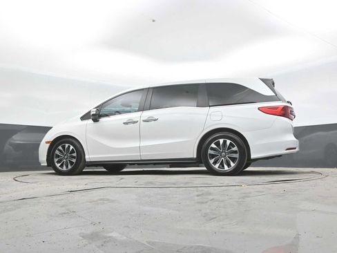 Used 2023 Honda Odyssey EX-L image 24
