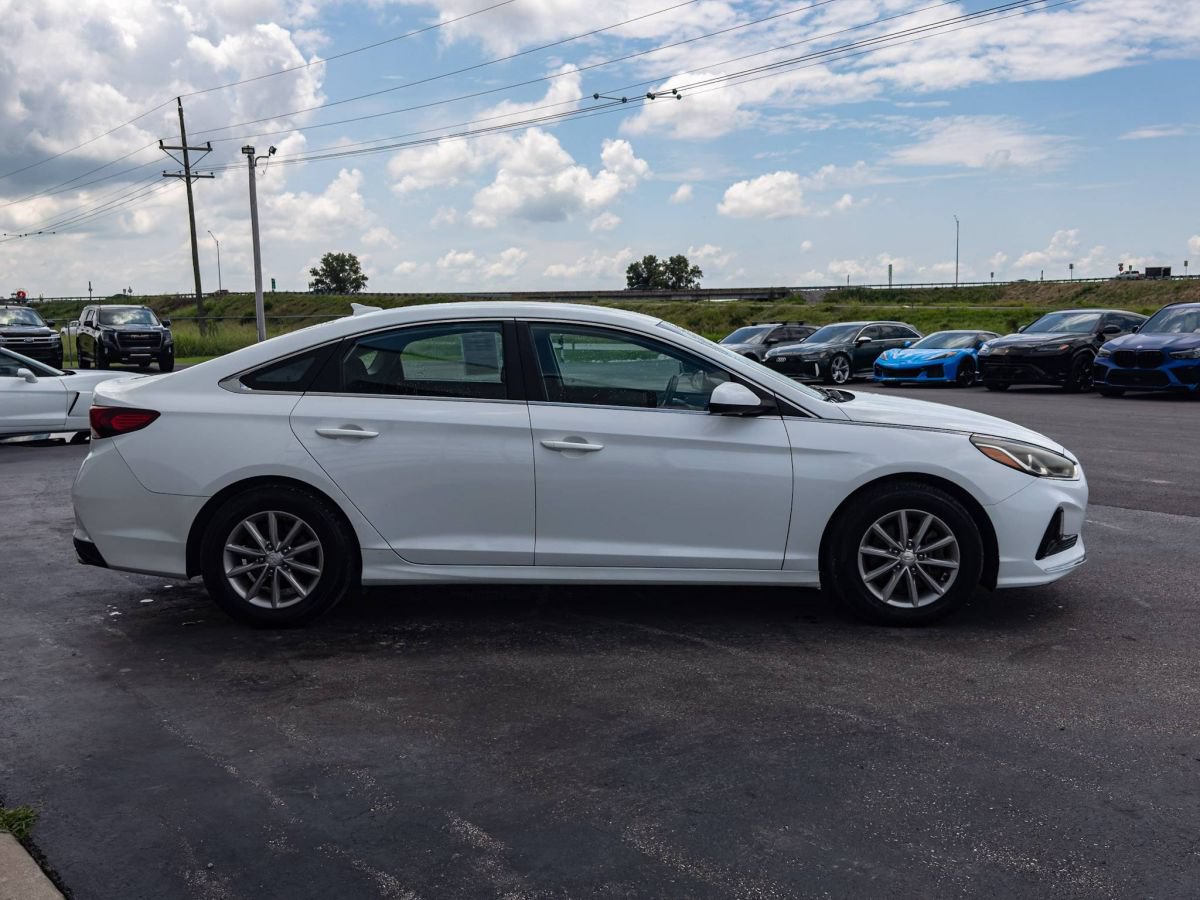 Used 2018 Hyundai Sonata SE FWD image 4