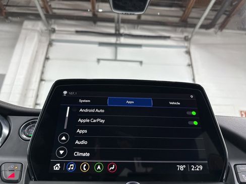 Used 2024 Chevrolet Blazer Premier w/ Enhanced Convenience Package image 32