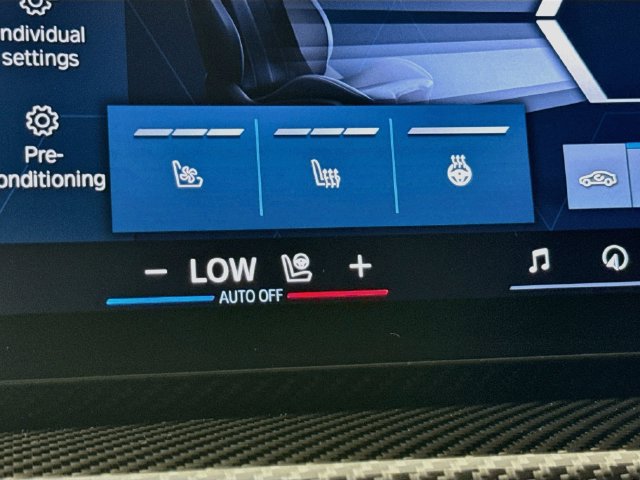 Used 2025 BMW M4 xDrive Competition w/ Executive Package AWD/4WD image 29