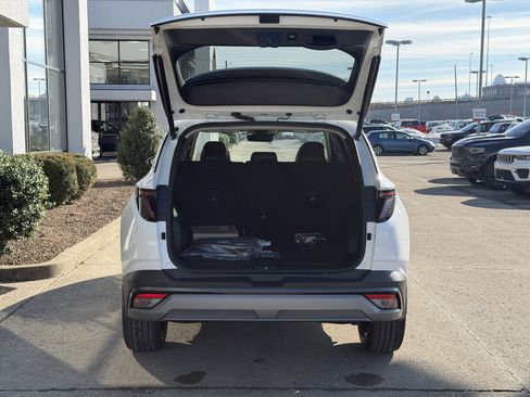 New 2026 Hyundai Tucson Limited image 10