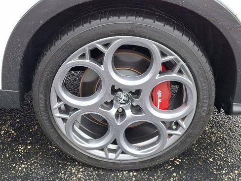 Used 2024 Alfa Romeo Tonale Veloce image 9