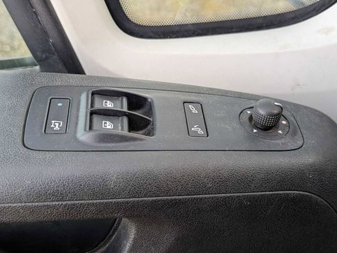 Used 2019 RAM ProMaster 2500 image 23