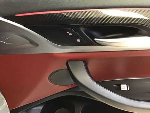 Used 2023 BMW X4 M40i w/ Premium Package image 18