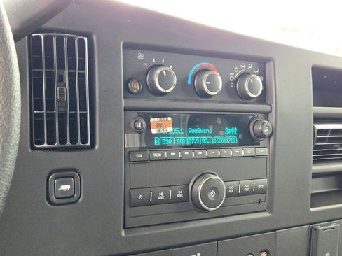 New 2025 Chevrolet Express 3500 w/ Power Convenience Package image 21