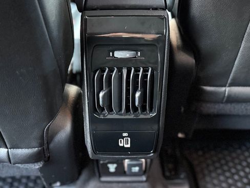 Used 2022 Jeep Compass Trailhawk w/ Trailhawk Convenience Group image 8