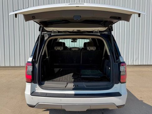 Used 2021 Ford Expedition Max Limited AWD/4WD image 13