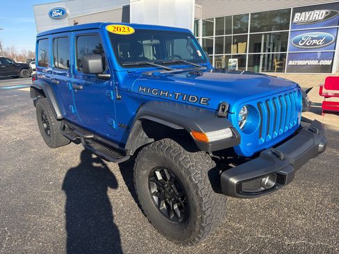 Used 2022 Jeep Wrangler Unlimited Sport image 2