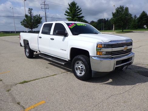 Used 2018 Chevrolet Silverado 2500 W/T w/ WT Fleet Convenience Package AWD/4WD image 5