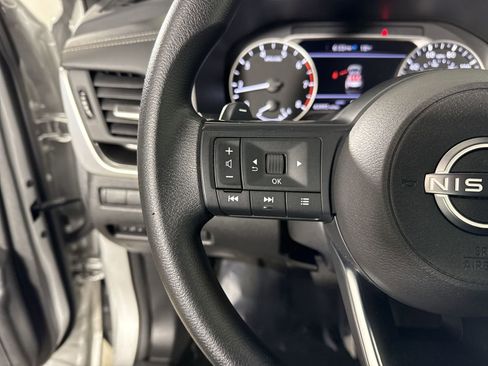 Certified 2024 Nissan Rogue SV image 12