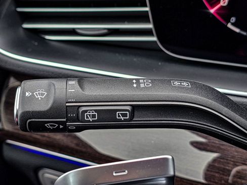 New 2026 Mercedes-Benz GLE 450 4MATIC image 18