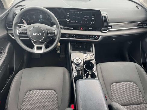 Used 2024 Kia Sportage LX AWD/4WD image 11