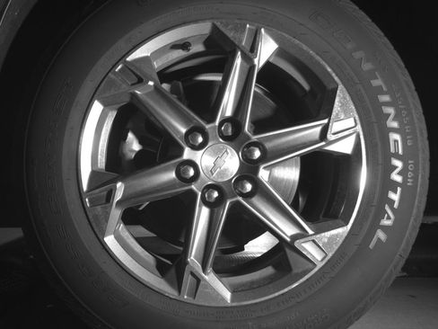 Used 2025 Chevrolet Blazer LT FWD image 12