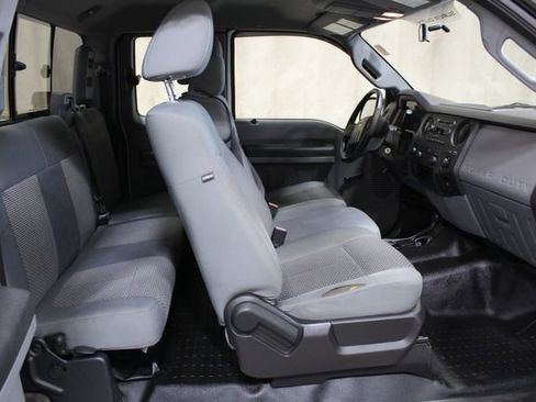 Used 2011 Ford F250 XL image 15