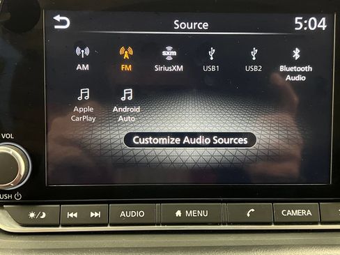 Used 2024 Nissan Rogue S FWD image 57