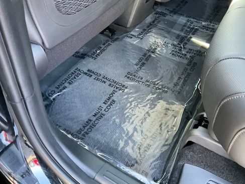 Used 2025 Hyundai Ioniq 5 SEL image 29