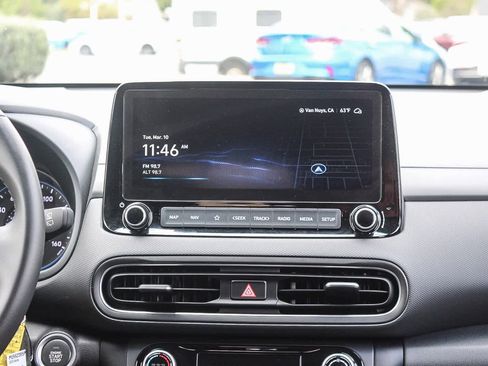 Certified 2023 Hyundai Kona SEL w/ Convenience Package image 19