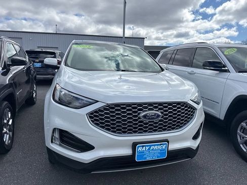 Certified 2023 Ford Edge SEL w/ Convenience Package AWD/4WD image 5