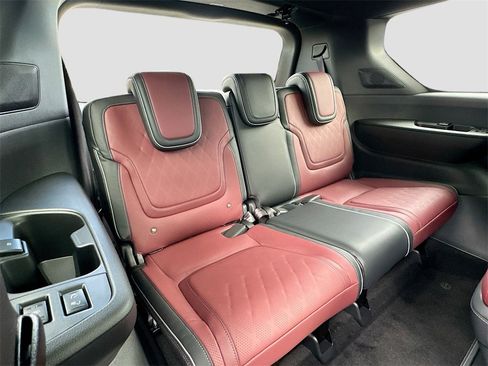 New 2026 INFINITI QX80 Autograph w/ Autograph Exterior Package image 30