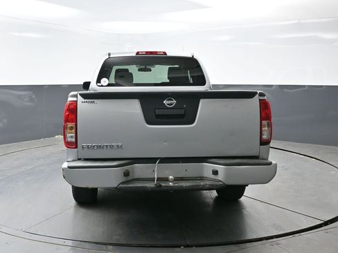 Used 2017 Nissan Frontier S image 11