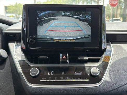Certified 2025 Toyota Corolla LE FWD image 23