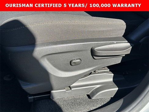 Certified 2022 Chevrolet Trax LS w/ Tint and Cruise Package image 17