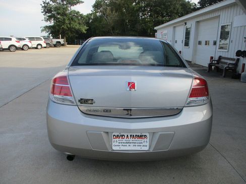 Used 2008 Saturn Aura XE FWD image 5