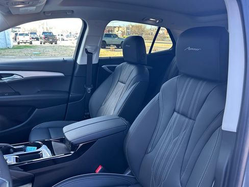 New 2026 Buick Envision Avenir image 14