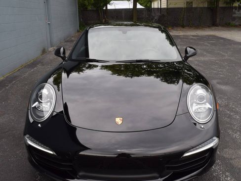 Used 2015 Porsche 911 Carrera 4S AWD/4WD image 19