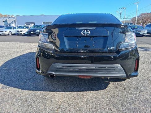 Used 2014 Scion tC image 13